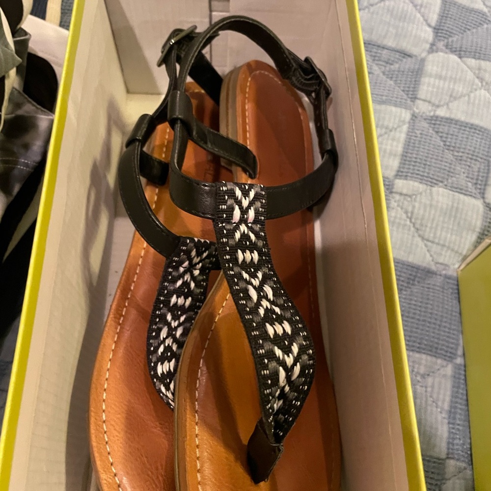 Xappeal Black and White Patterned Sandals